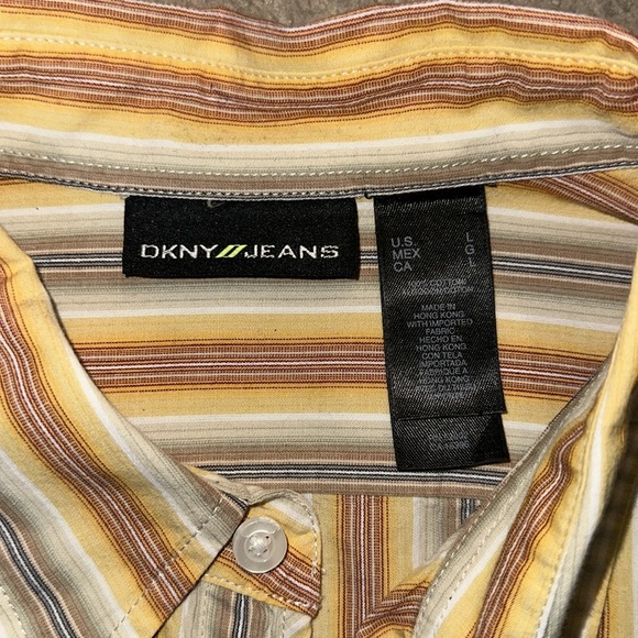 Men’s large DKNY button up shirt. - Picture 2 of 5